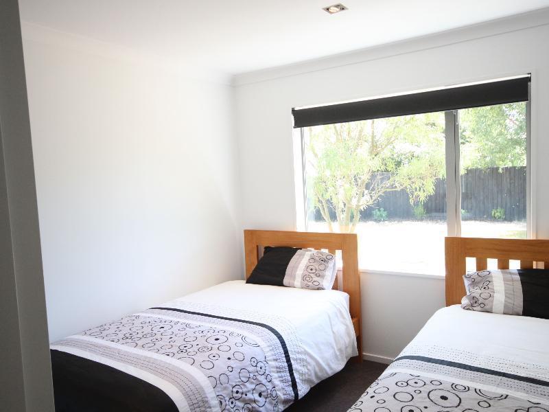 Ilam Villa - Christchurch Holiday Homes Екстериор снимка