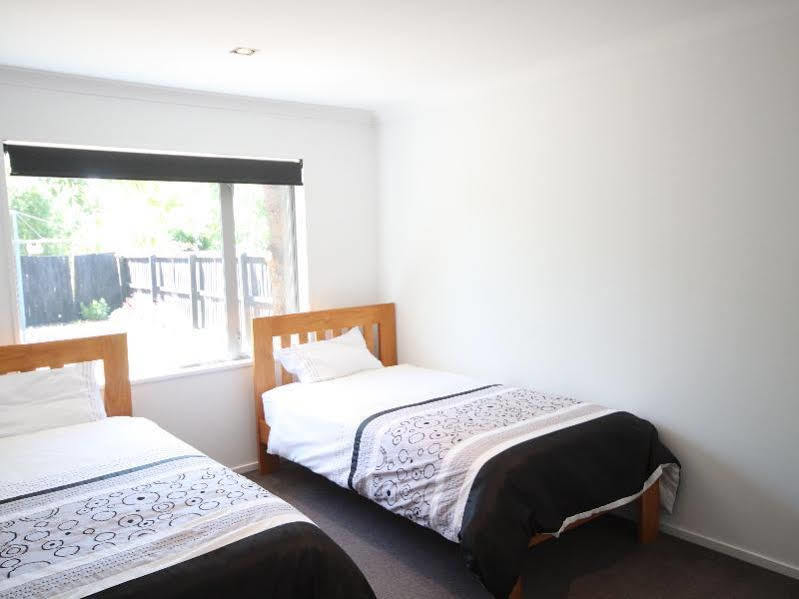 Ilam Villa - Christchurch Holiday Homes Екстериор снимка