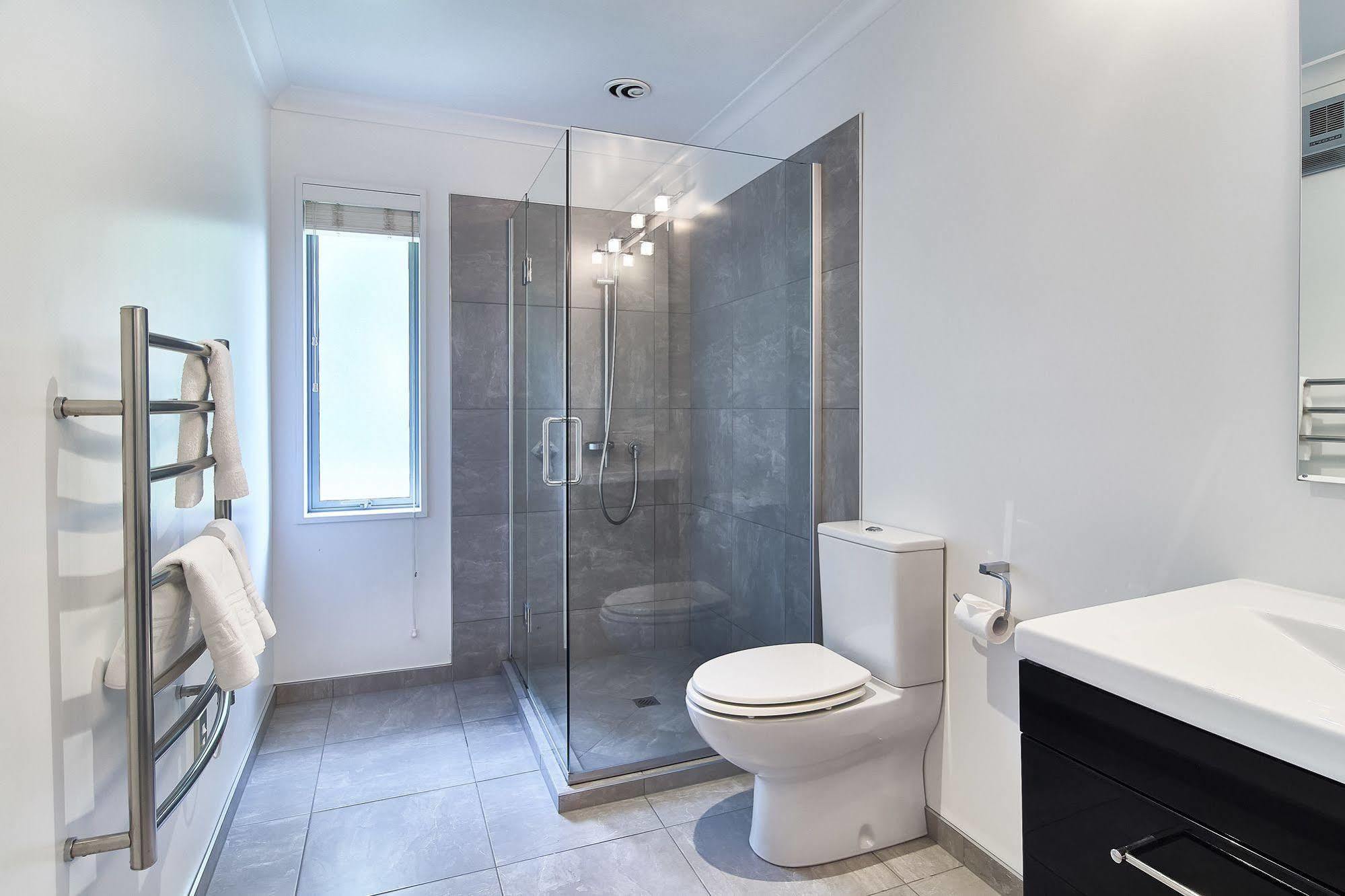 Ilam Villa - Christchurch Holiday Homes Екстериор снимка