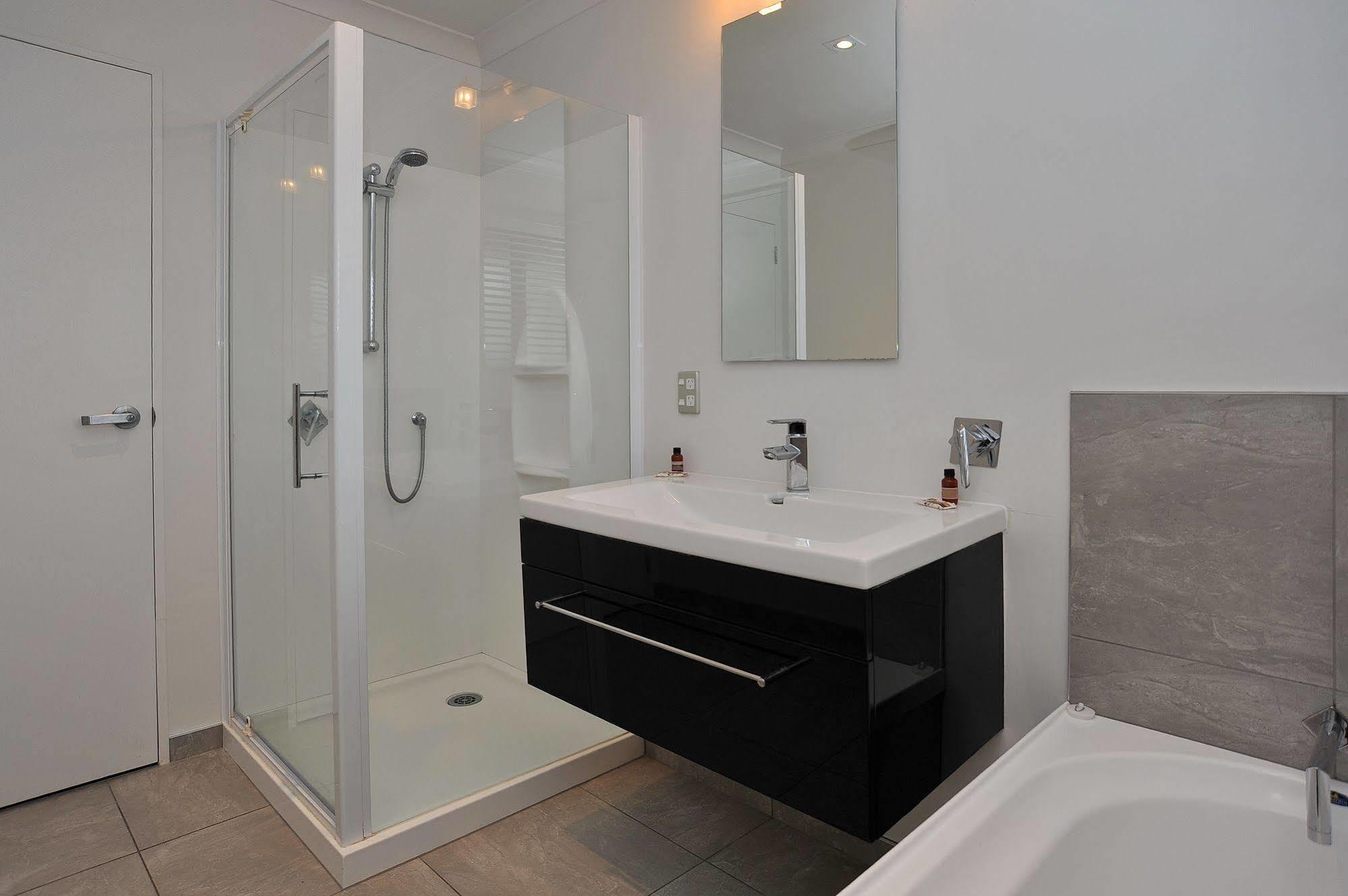 Ilam Villa - Christchurch Holiday Homes Екстериор снимка