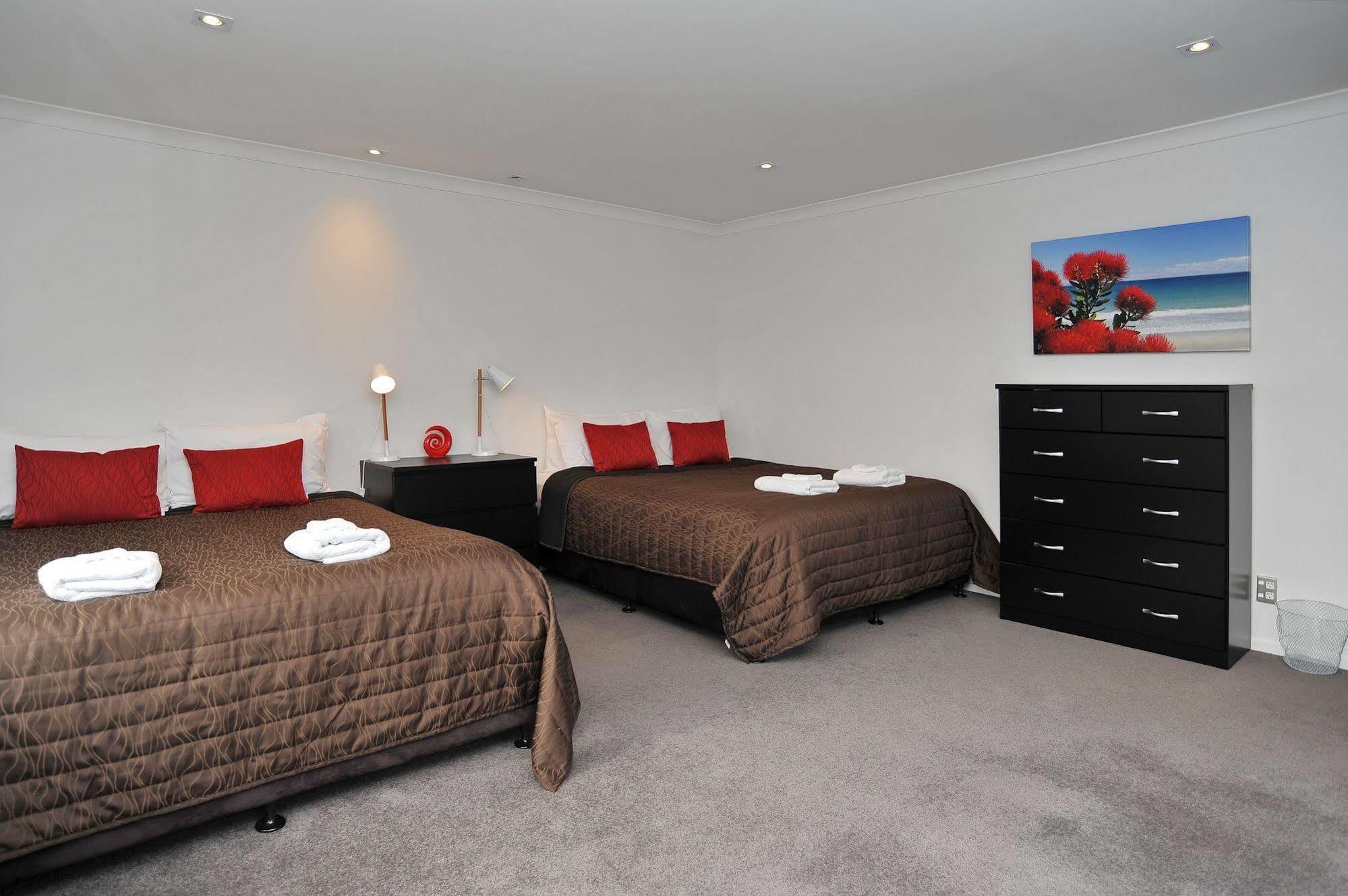 Ilam Villa - Christchurch Holiday Homes Екстериор снимка
